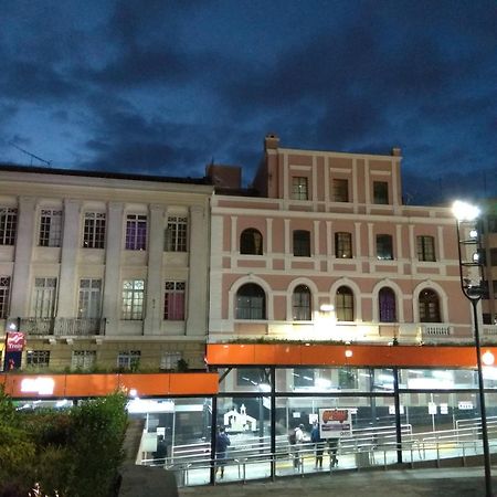 Hostal Mediodia Quito Dış mekan fotoğraf