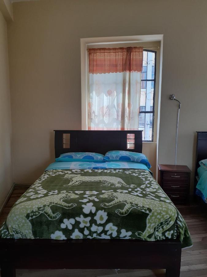 Hostal Mediodia Quito Dış mekan fotoğraf